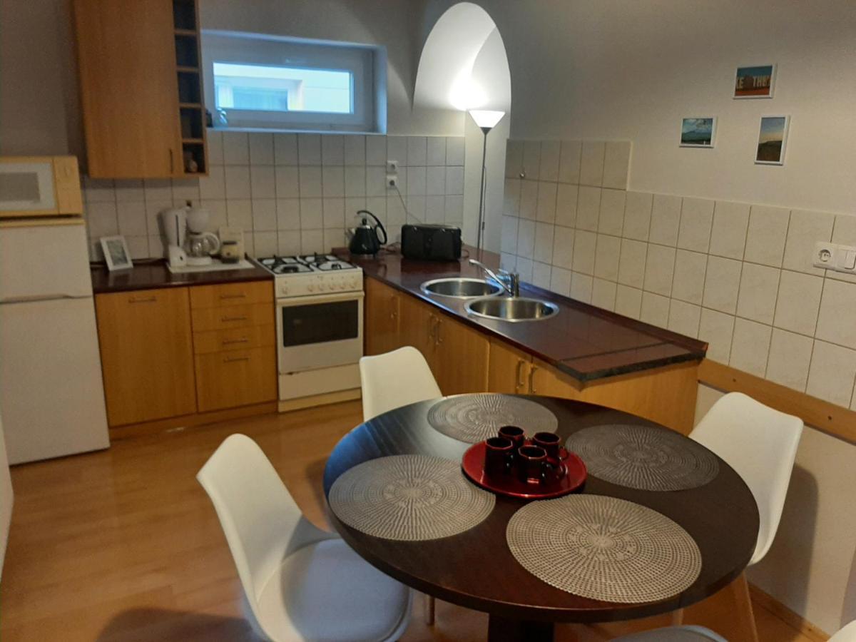 شقة كيستاي  في Apartman Harmony المظهر الخارجي الصورة